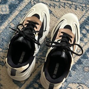 Chunky Monochrome Sneakers with Tan Highlights